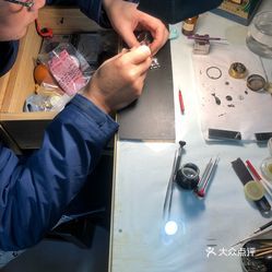 蘇州鐘表維修指南 電話、地址、價格與營業時間一覽